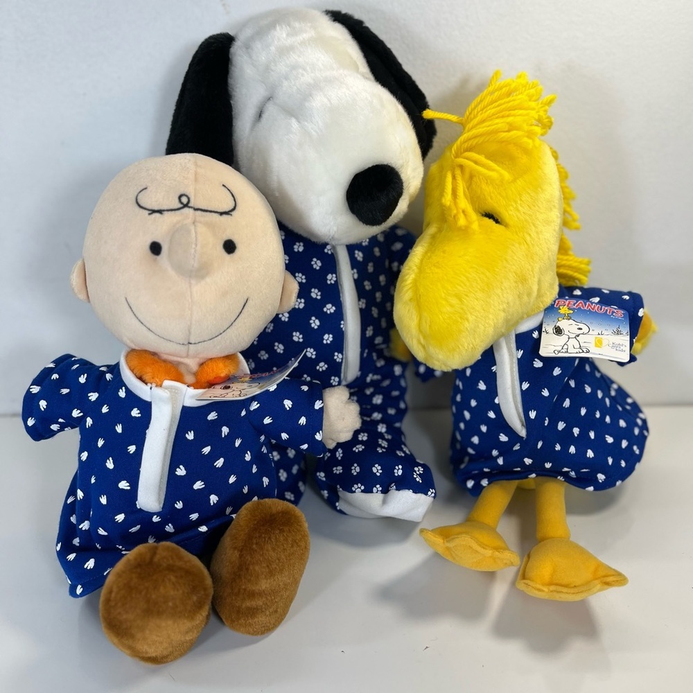 Kohls Cares Peanuts 12" Plush Lot Woodstock Snoopy Charlie Brown Pajamas Tags